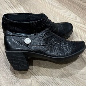 Romika Black Women's Ankle Boots size 38